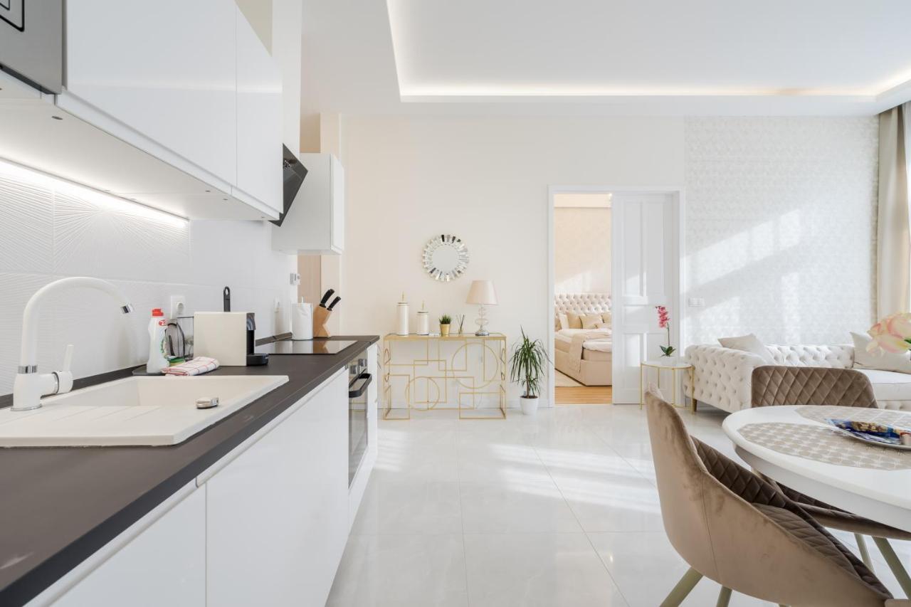 Bpr Etienne Charming Apartment Budapeszt Zewnętrze zdjęcie